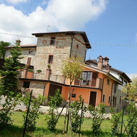 Torretta Di Bassano Hotel Rivergaro Bagian luar foto